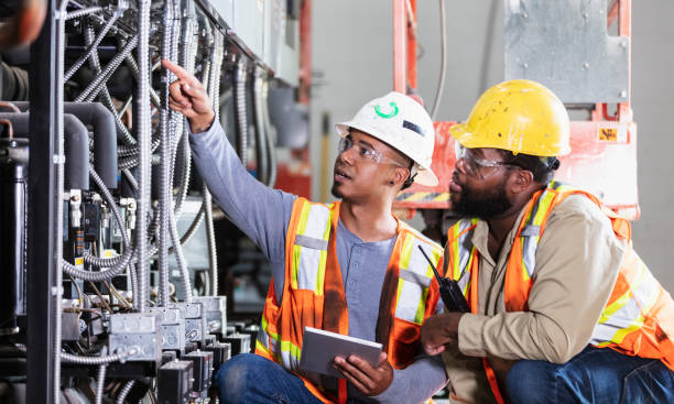 Best Local Electrician Companies  in Shelter Island Heights, NY